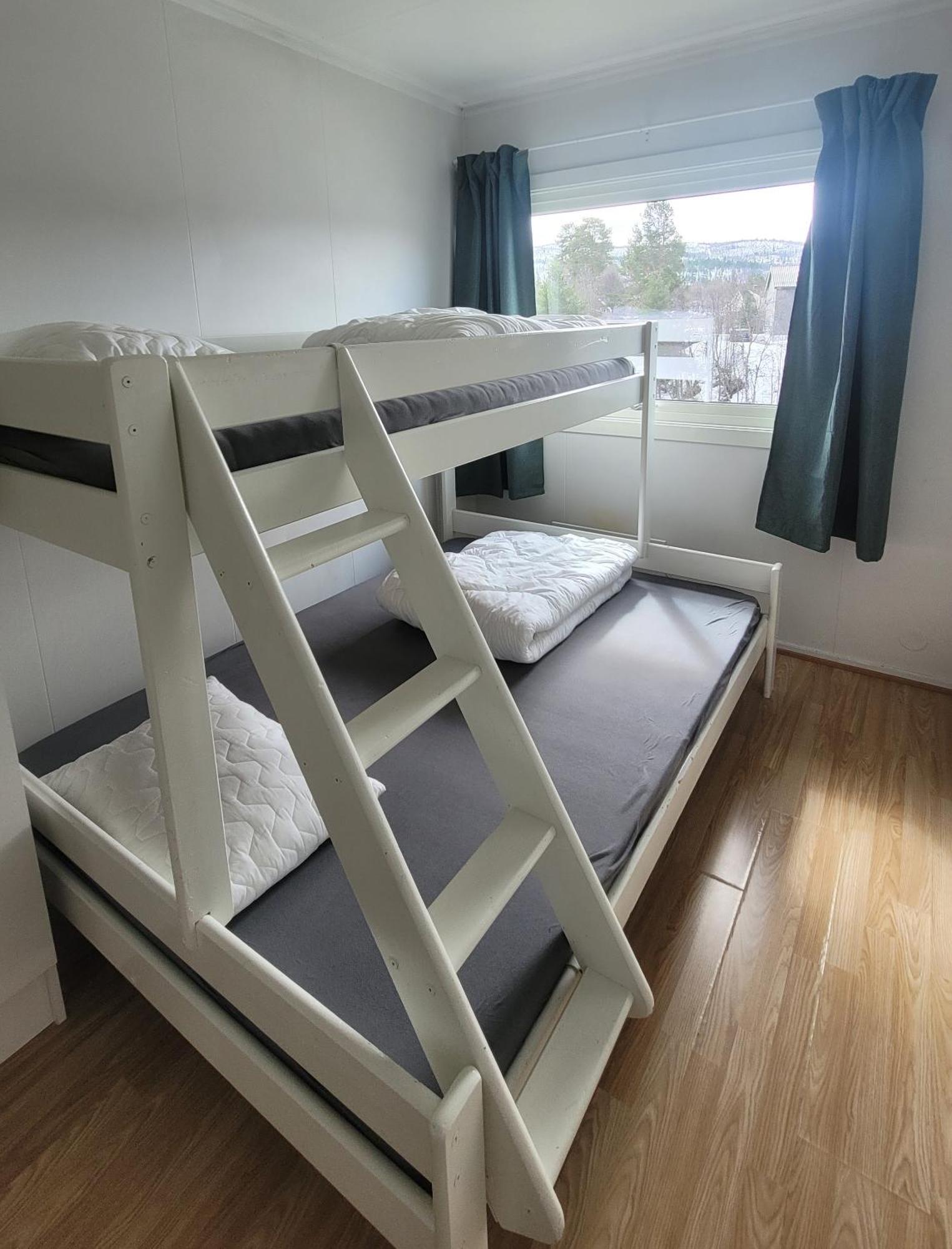 Oen Turistsenter Cottages ヤイロ 部屋 写真